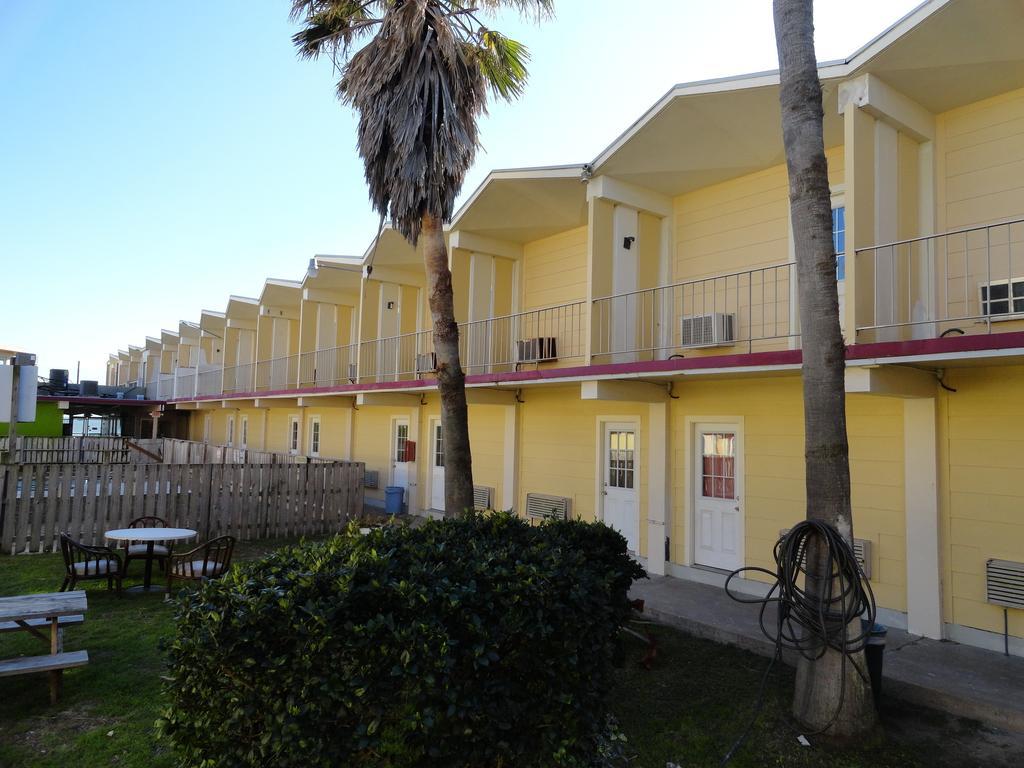 Motel Pearl 2*