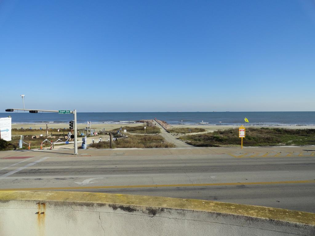 Pearl 2* Galveston