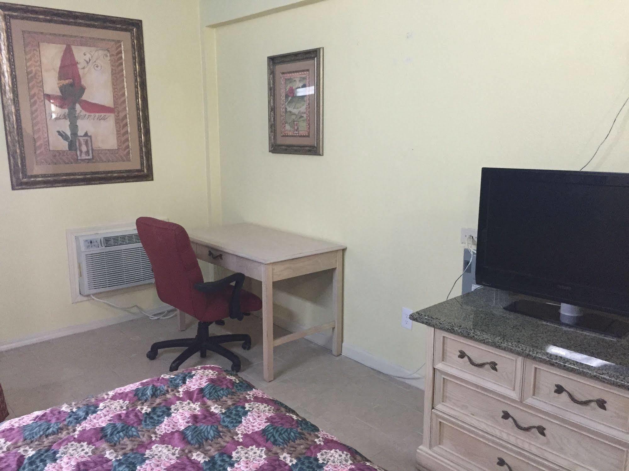 Pearl Motel